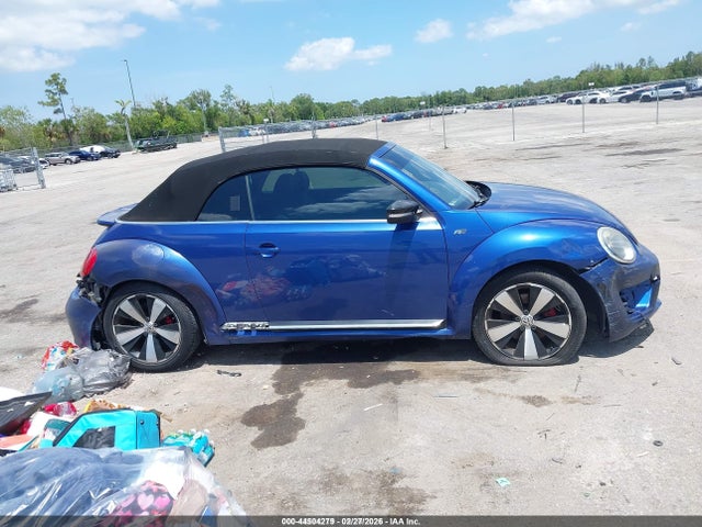 Volkswagen Beetle 2.0t R-line