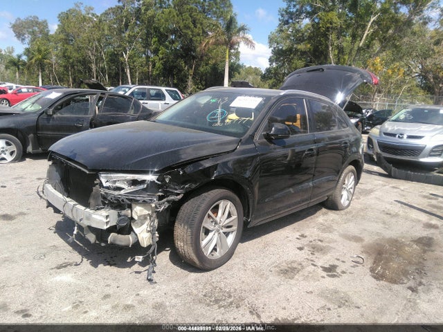 Audi Q3 2.0t Premium