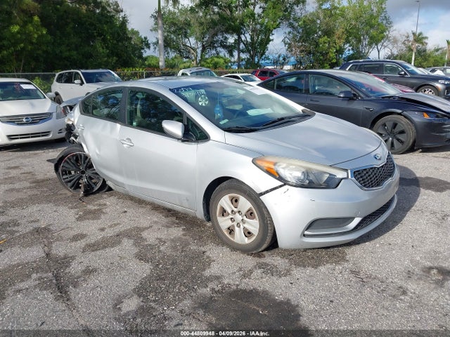 Salvage Kia Forte Image