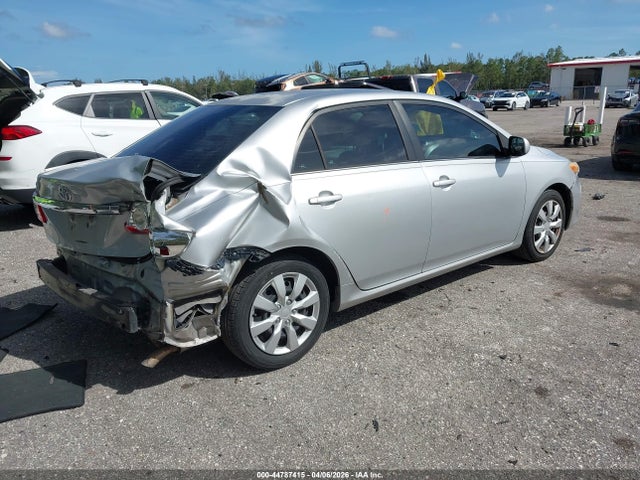 Toyota Corolla Le