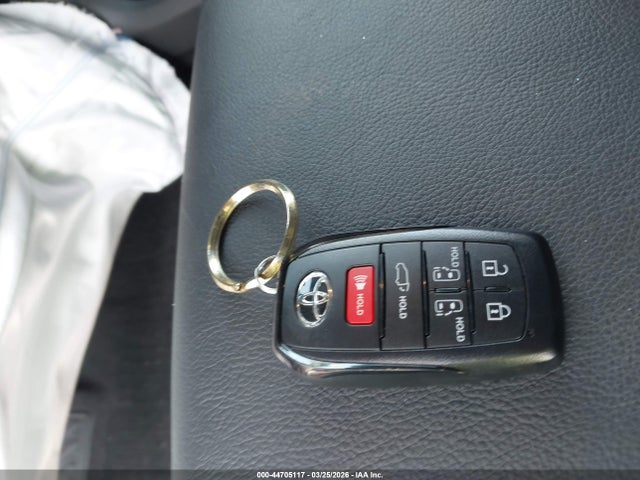 Toyota Sienna Xse
