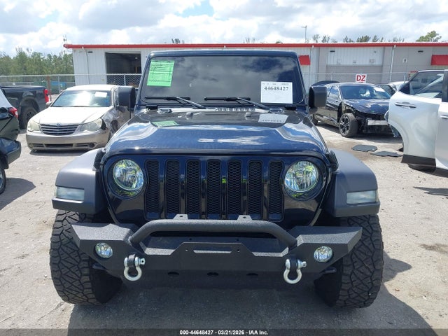 Jeep Wrangler Sport Altitude 4x4