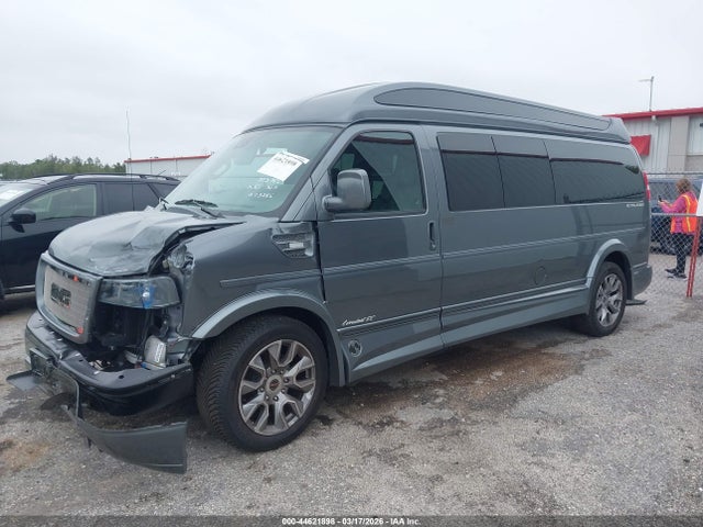 GMC Savana Rwd 2500 Extended Wheelbase Work Van