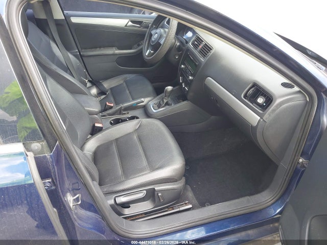 Volkswagen Jetta 2.5l Se
