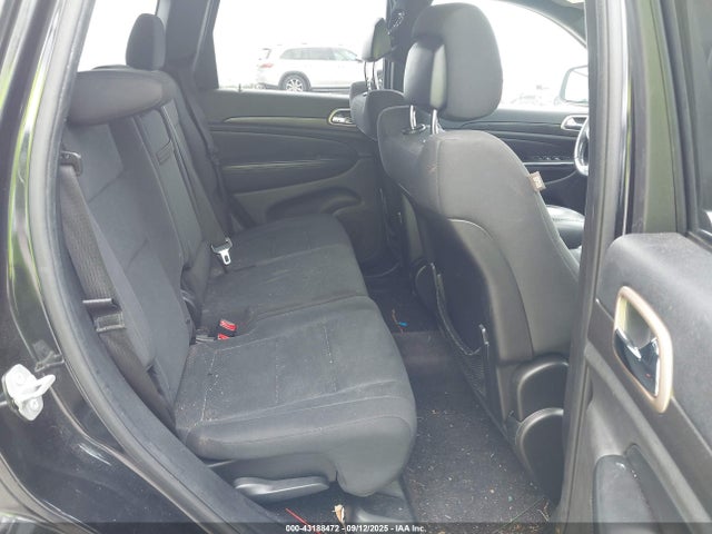 Jeep Grand Cherokee Laredo