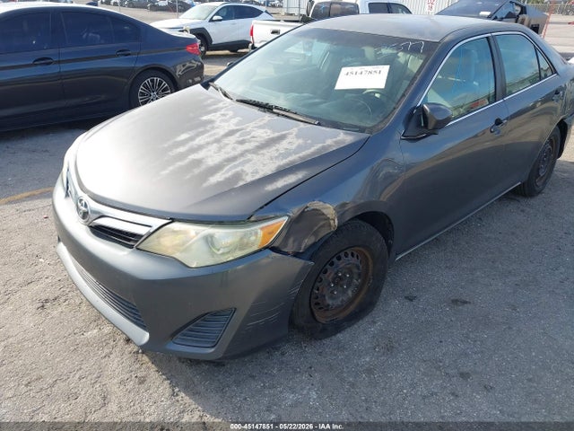 Toyota Camry Le