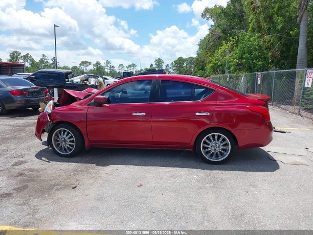 Nissan Versa 1.6 Sv