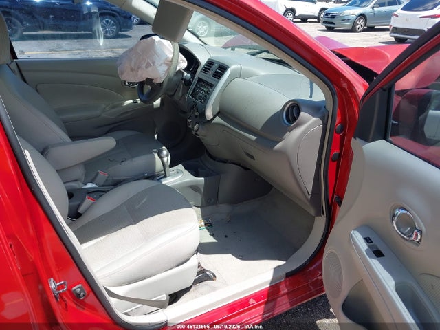 Nissan Versa 1.6 Sv