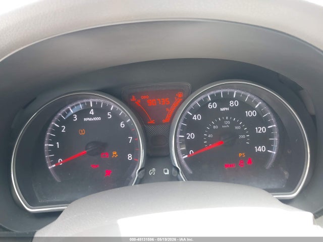 Nissan Versa 1.6 Sv