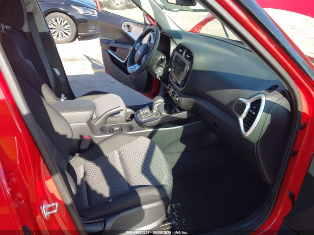 Kia Soul Lx