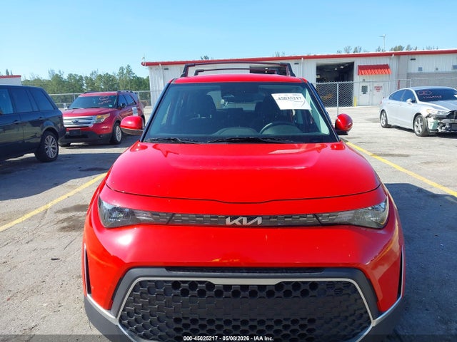 Kia Soul Lx