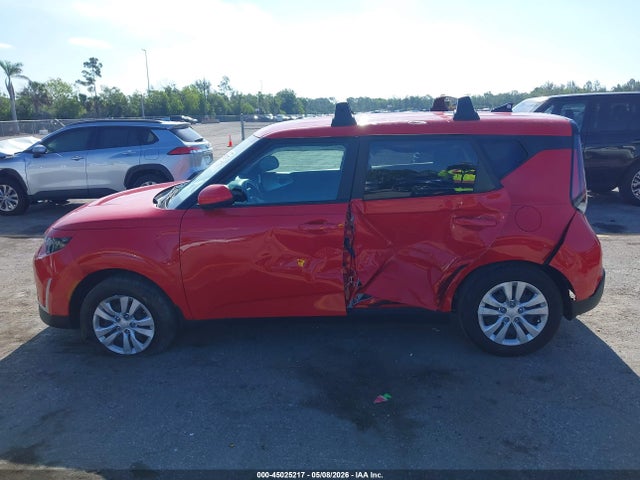 Kia Soul Lx