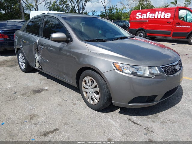 Salvage Kia Forte Image