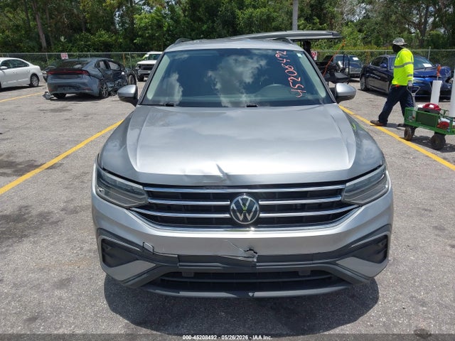 Volkswagen Tiguan 2.0t S