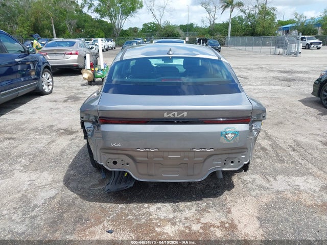 Kia K4 Lxs