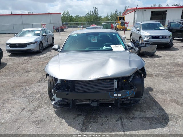 Kia K4 Lxs