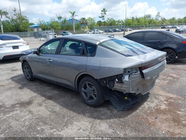 Kia K4 Lxs