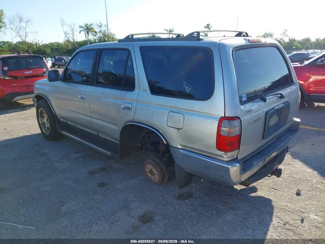 Toyota 4Runner Sr5 V6
