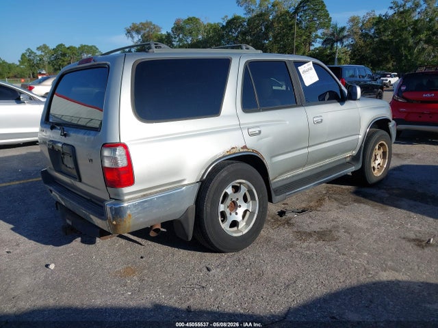 Toyota 4Runner Sr5 V6