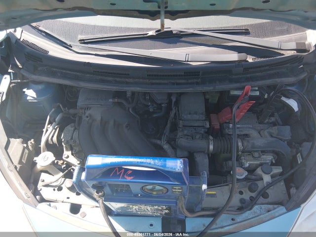 Nissan Versa S Plus