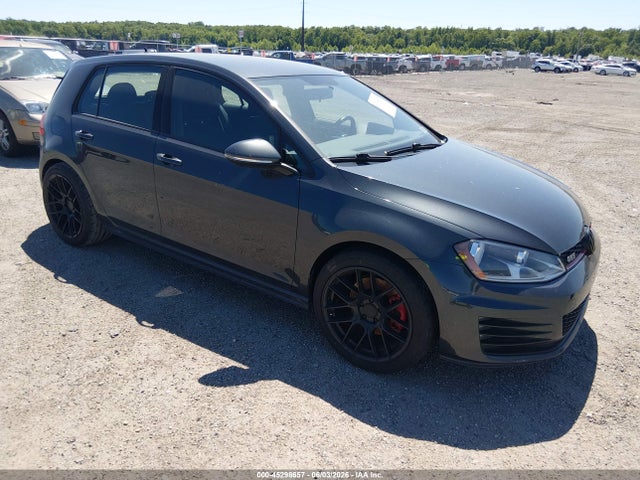 Salvage Volkswagen Golf Image