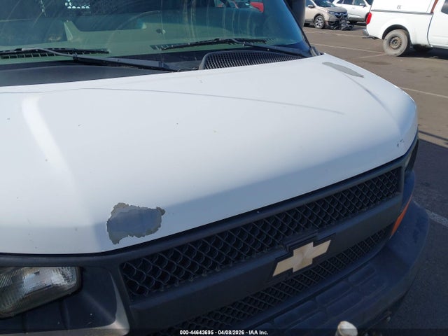 Chevrolet Express Work Van