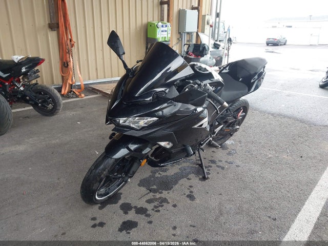 Kawasaki Ex400