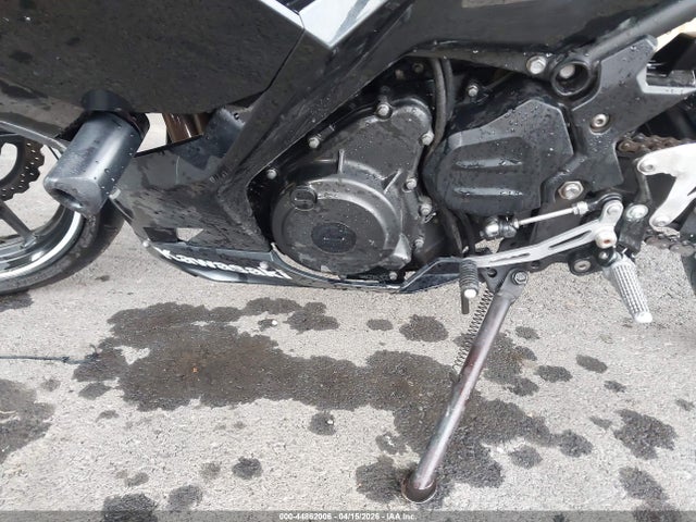 Kawasaki Ex400