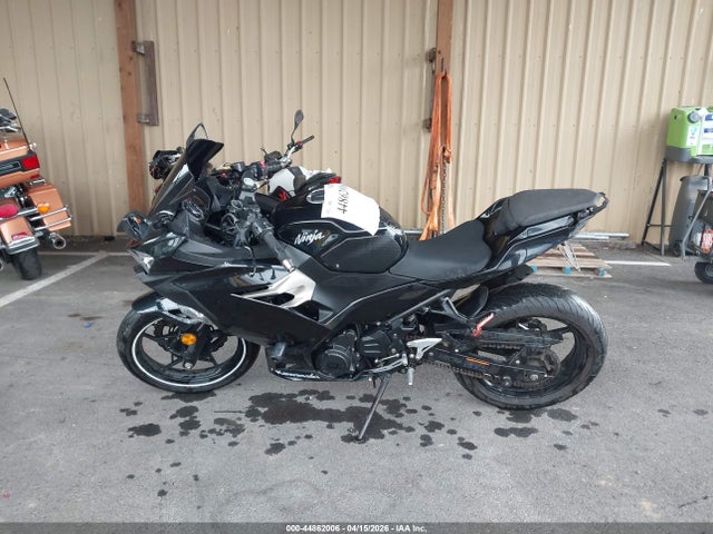 Kawasaki Ex400