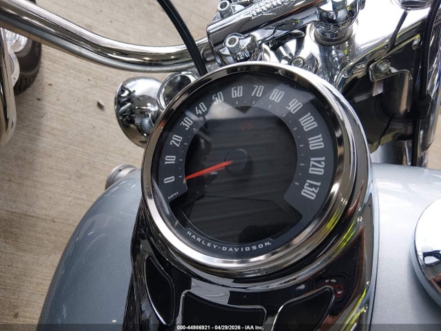 Harley-Davidson Flhcs