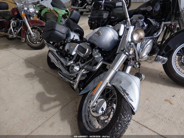 Salvage Harley-Davidson Flhcs Image