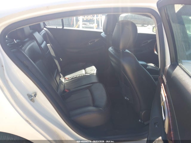 Buick LaCrosse Touring Group