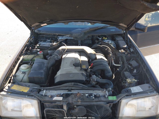 Mercedes-Benz E-Class 320