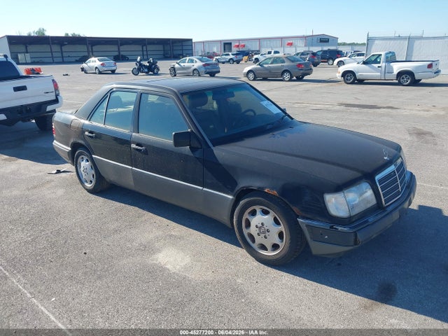 Salvage Mercedes-Benz E-Class Image