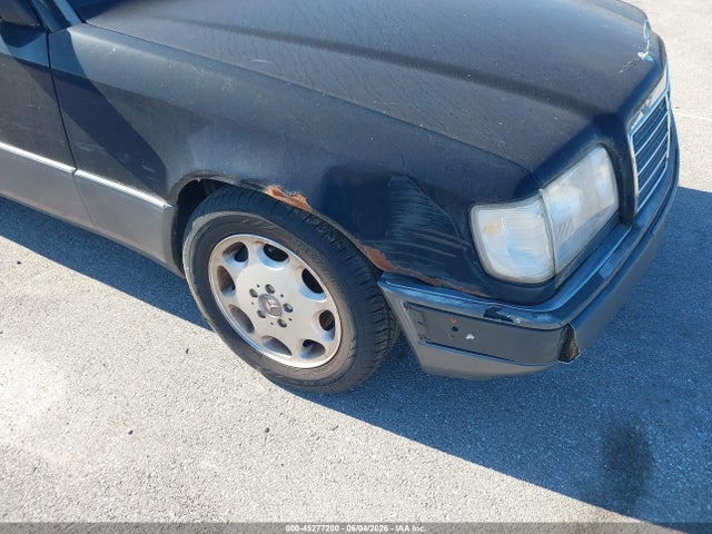 Mercedes-Benz E-Class 320