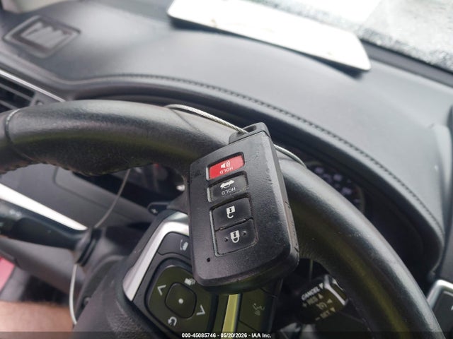 Toyota Camry Xse