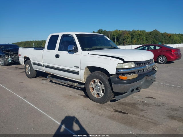 Salvage Chevrolet Silverado 1500 Image