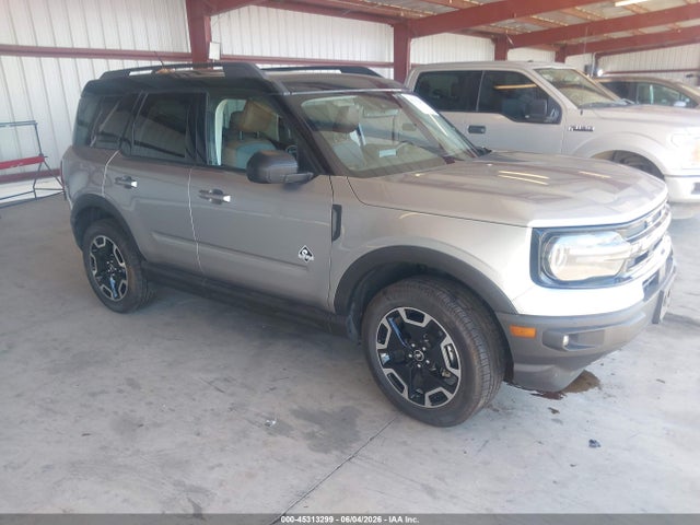 Salvage Ford Bronco Image