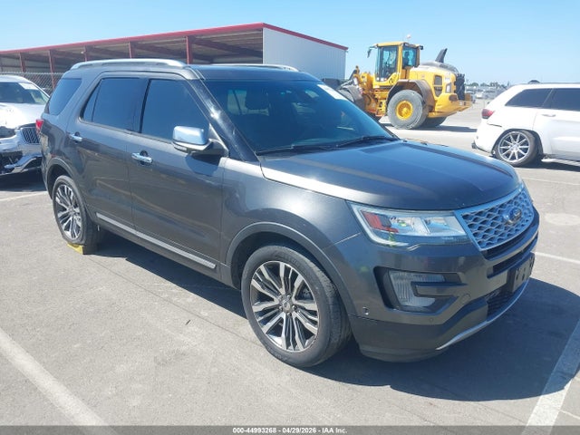 Salvage Ford Explorer Image