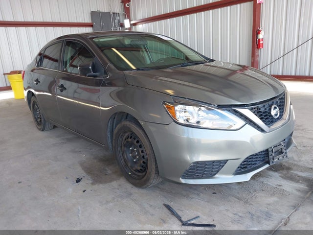 Salvage Nissan Sentra Image