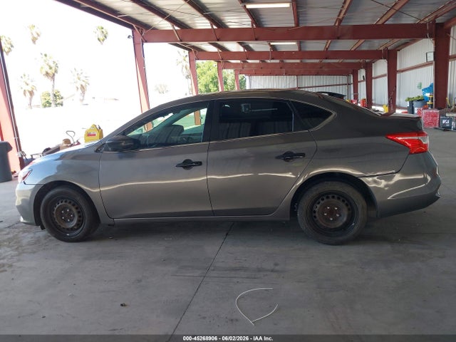 Nissan Sentra S