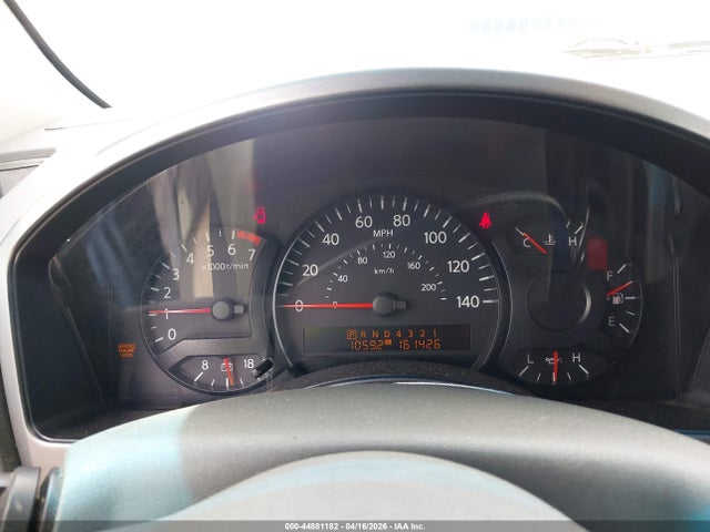 Nissan Titan Se