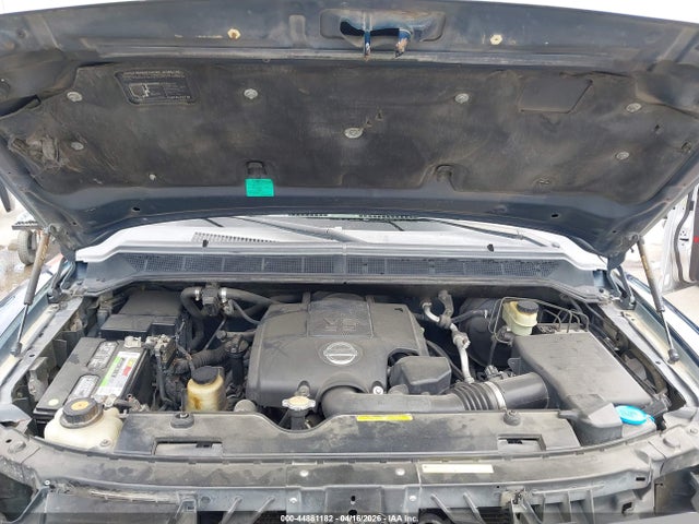Nissan Titan Se