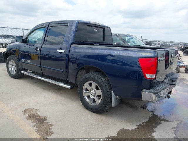 Nissan Titan Se