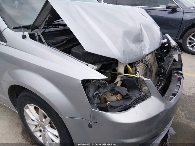 Dodge Grand Caravan Sxt