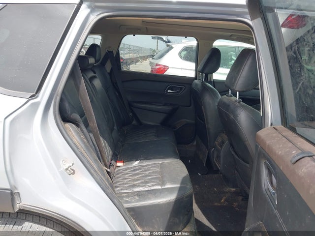 Nissan Rogue Platinum Fwd