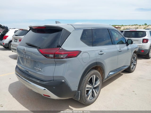 Nissan Rogue Platinum Fwd
