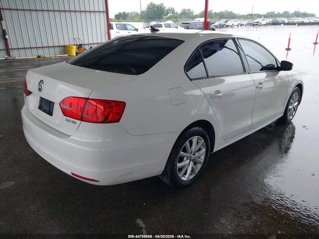 Volkswagen Jetta 2.5l Se