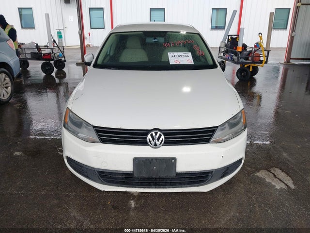 Volkswagen Jetta 2.5l Se