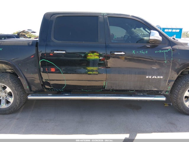 Ram 1500 Laramie  4x2 5'7 Box